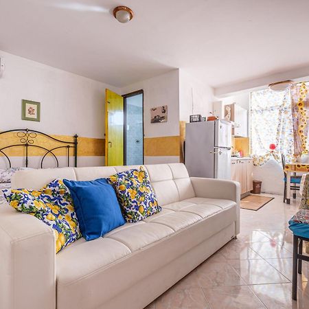 Casa Del Girasole Vila Letoianni Exterior foto
